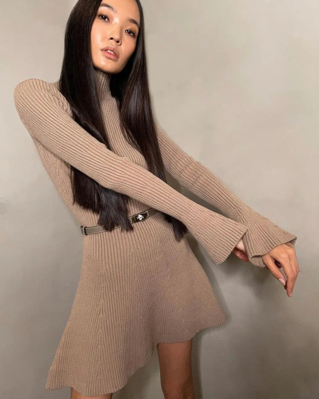 2023 Autumn and Winter Women's Fashion Sexy Dress Temperament High Neck Long Sleeve Waist Short Solid Color Knit Dress INS