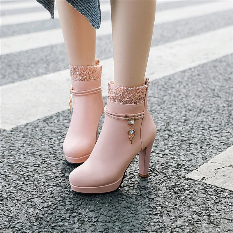 2023 Fashion High Heels Woman Booties Lace Design Princess Platform Party Wedding Womens Shoes White Black Ankle Boots Winter