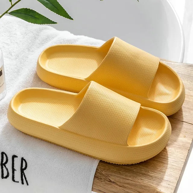 Cute Bear Women Slippers Thick Platform Non-Slip Shower Bathroom Slides Soft Eva Flip Flops Summer Shoes Women Men Beach Sandals