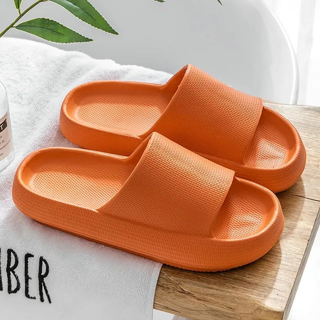 Cute Bear Women Slippers Thick Platform Non-Slip Shower Bathroom Slides Soft Eva Flip Flops Summer Shoes Women Men Beach Sandals