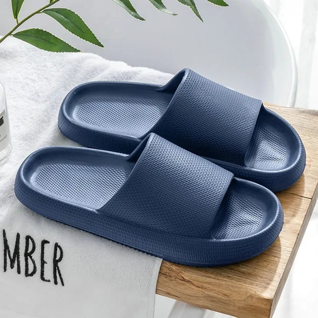 Cute Bear Women Slippers Thick Platform Non-Slip Shower Bathroom Slides Soft Eva Flip Flops Summer Shoes Women Men Beach Sandals