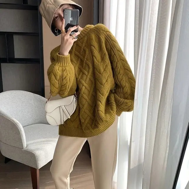 New Autumn and Winter O-Neck Cashmere Sweater Women Loose  Fried Dough Twist  Thick    D142