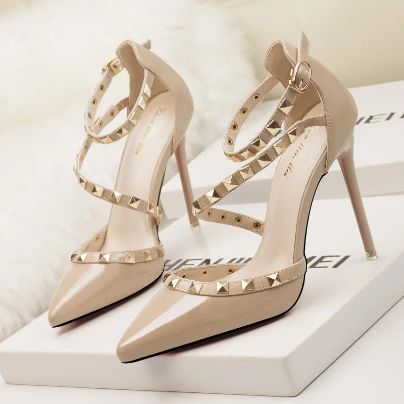 Sexy Nightclubs with Thin 10CM Heel High Heel Shallow Pointed Head Rivet Hollow Word Belt PUMPS Simple Women's Shoes